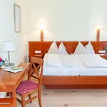 Tscheppes Langgasthof Hotel Leutschach